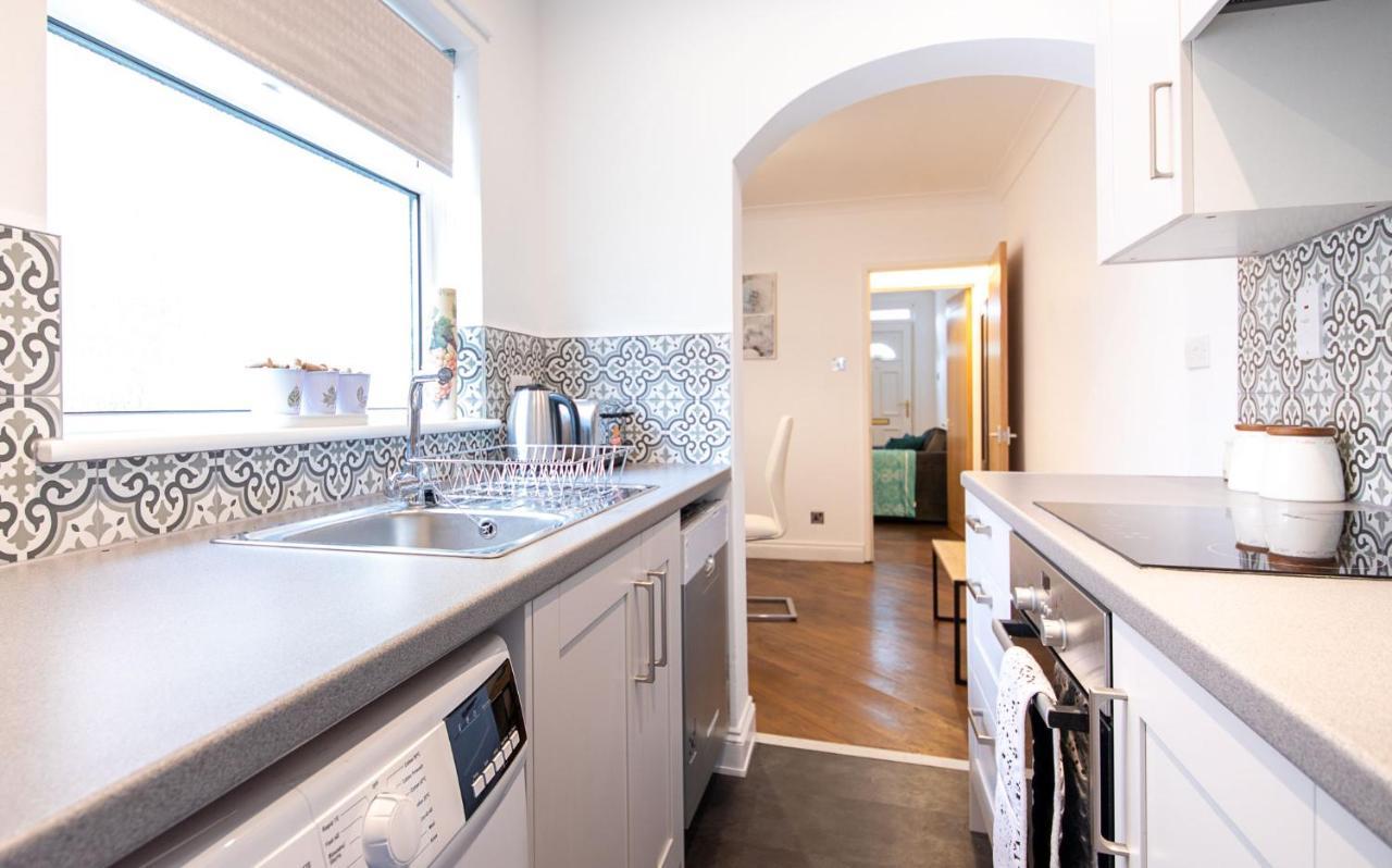 Bright 3 Bedroom Townhouse Near City Centre NWI Exteriör bild