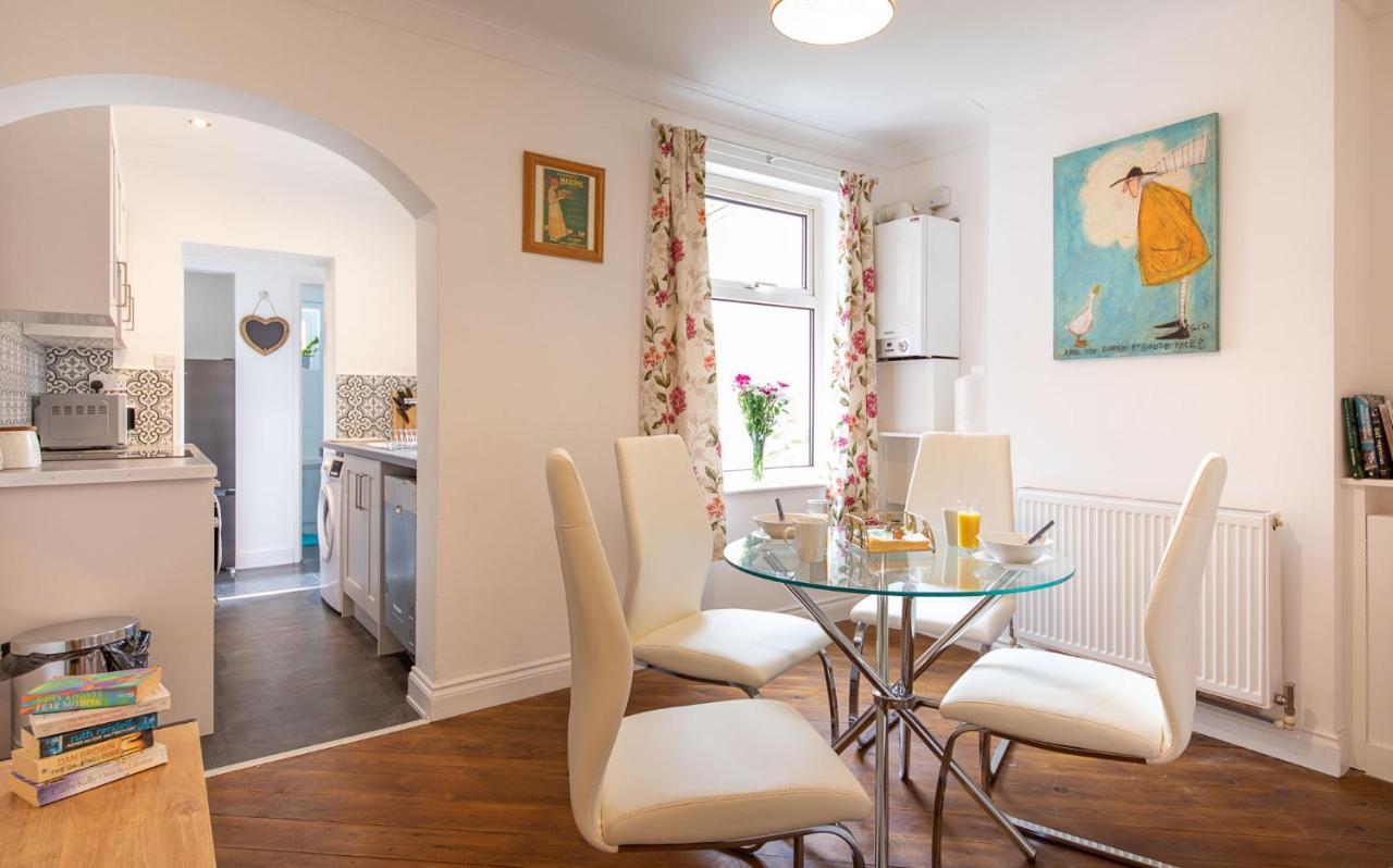 Bright 3 Bedroom Townhouse Near City Centre NWI Exteriör bild